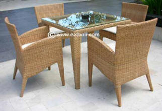 Allweather wicker dining furniture