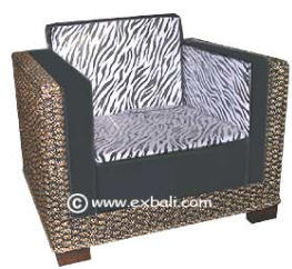 Water hyacinth chair